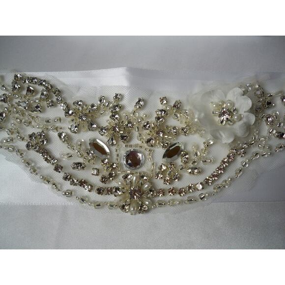 White rhinestone bridal wedding dress belt sash, flower bridal white belt sash - Picture 2 of 6